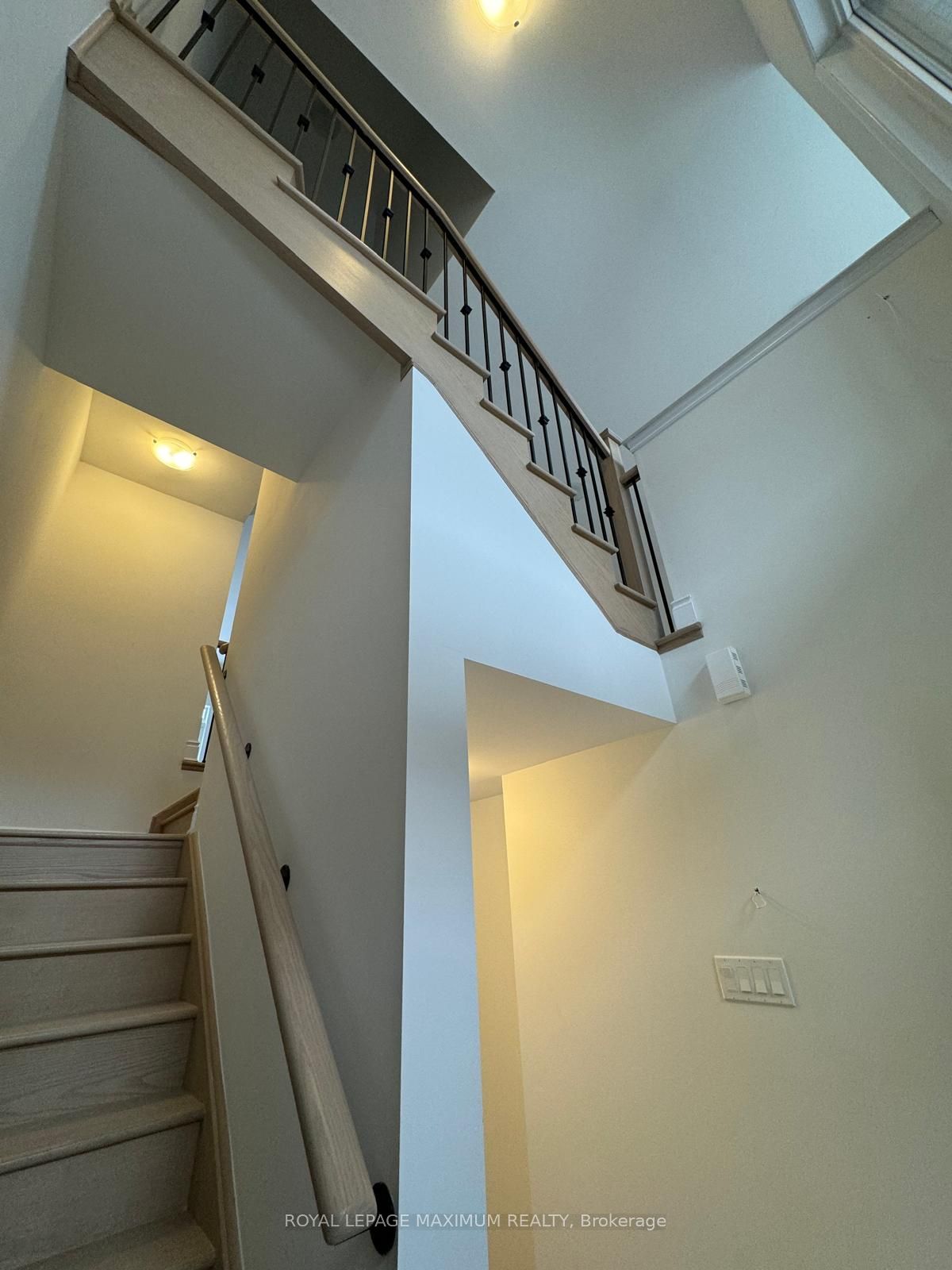 82 Paradox Street Property Photo 6