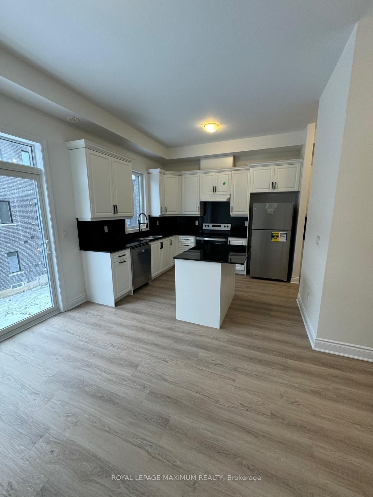 82 Paradox Street Property Photo 7