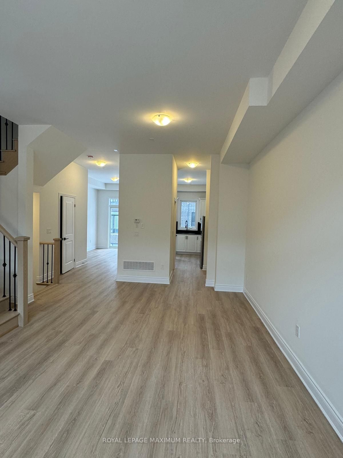 82 Paradox Street Property Photo 11