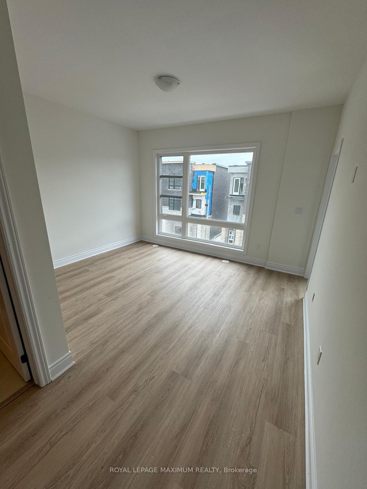 82 Paradox Street Property Photo 13