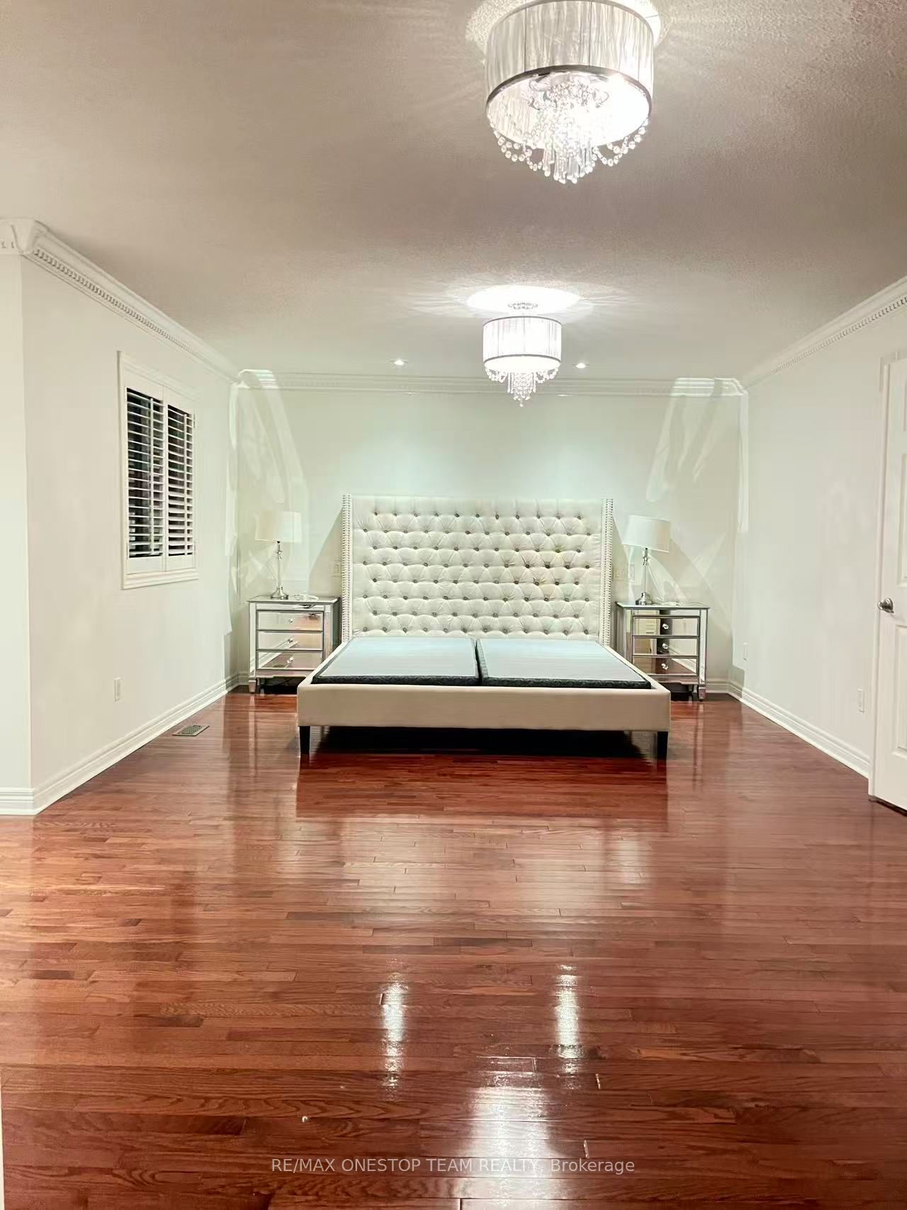 140 Freemont Street Property Photo 1