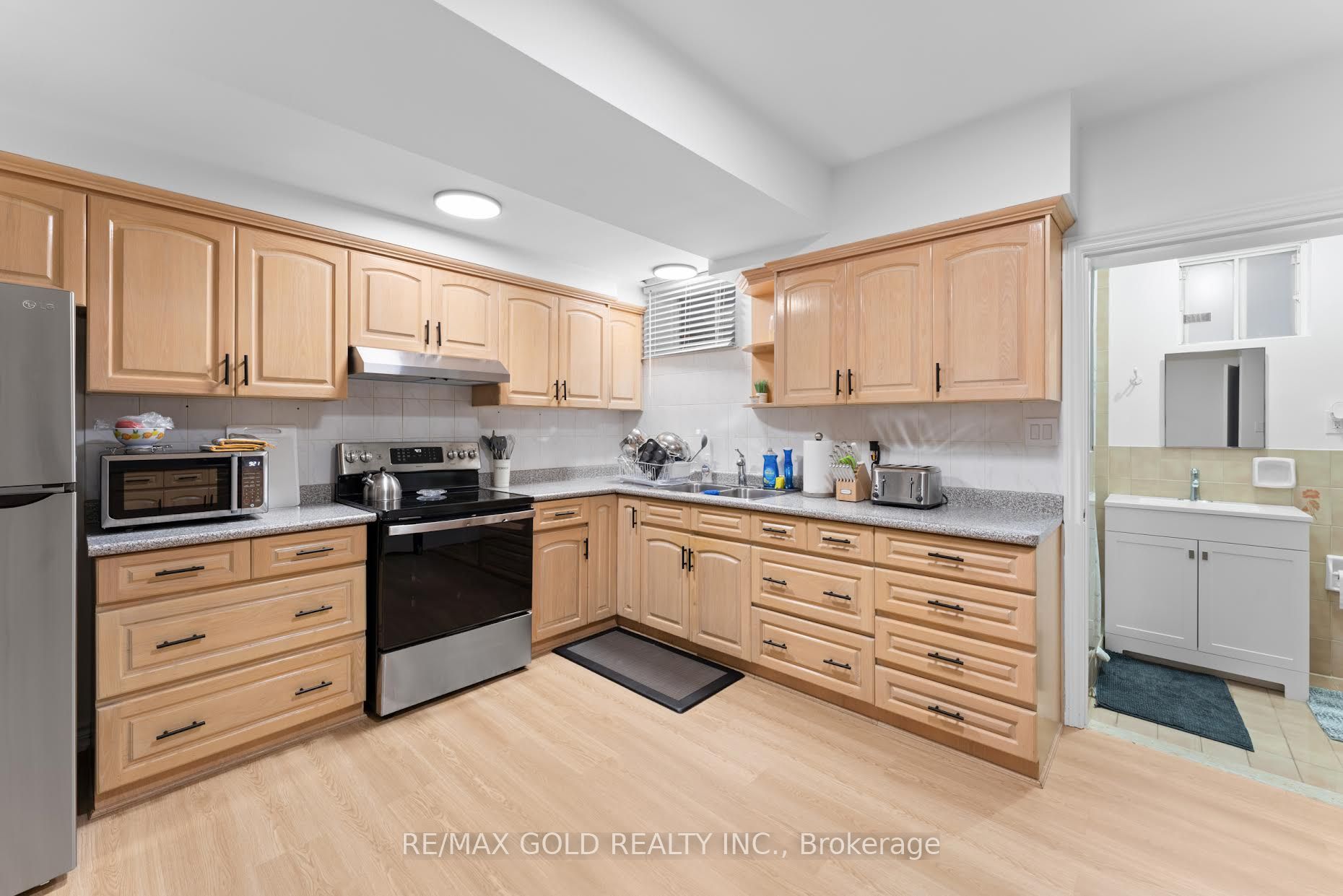 20 Garden Avenue Property Photo 4
