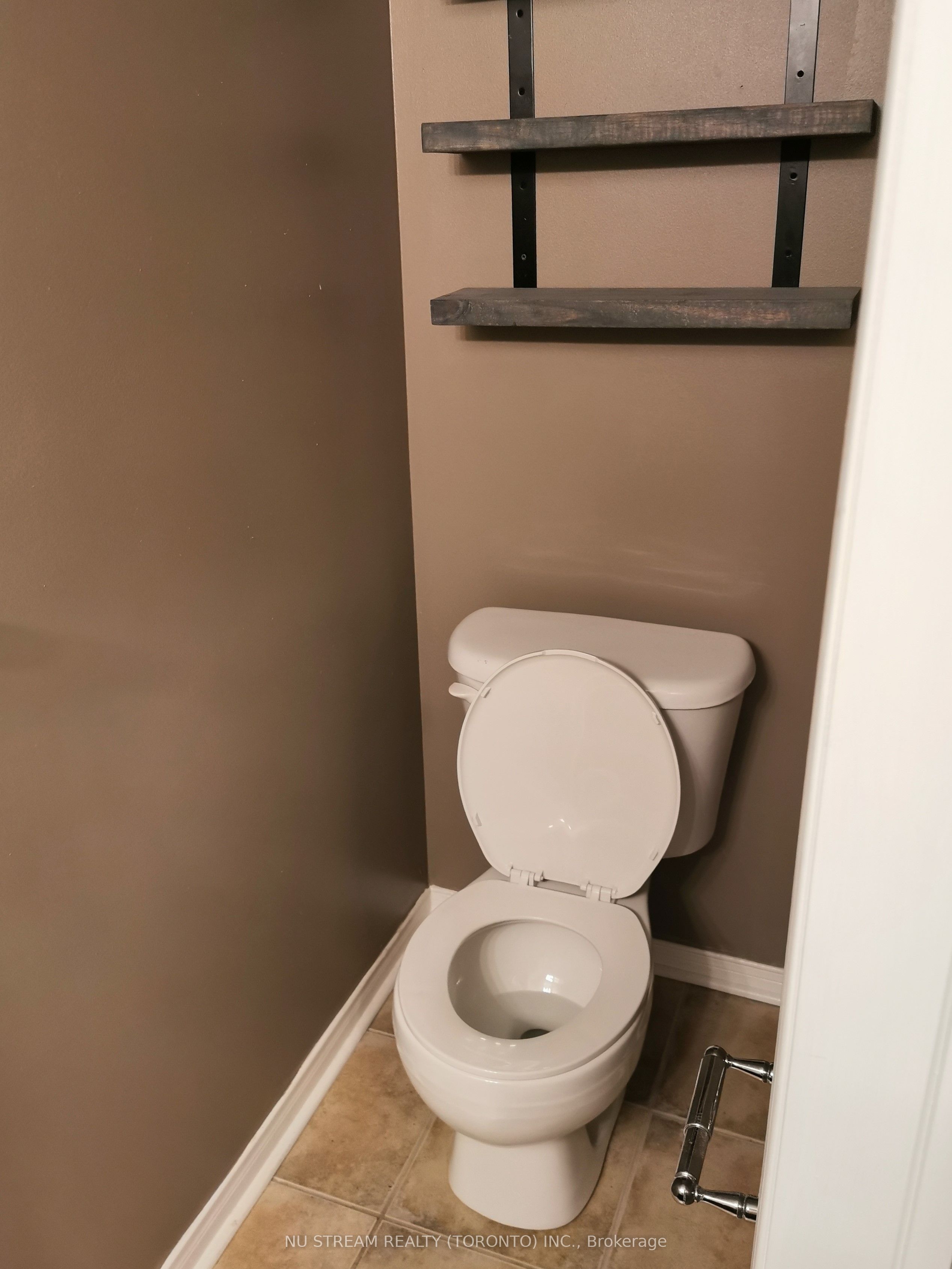 150 Chancery Road 91 Property Photo 22