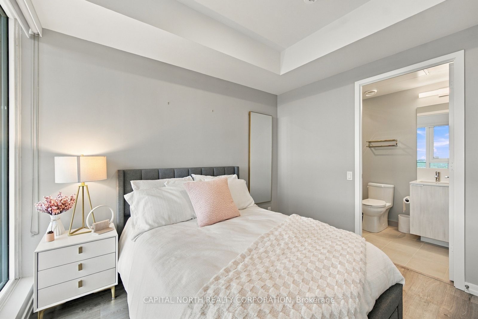 7890 Jane Street 1612 Property Photo 21
