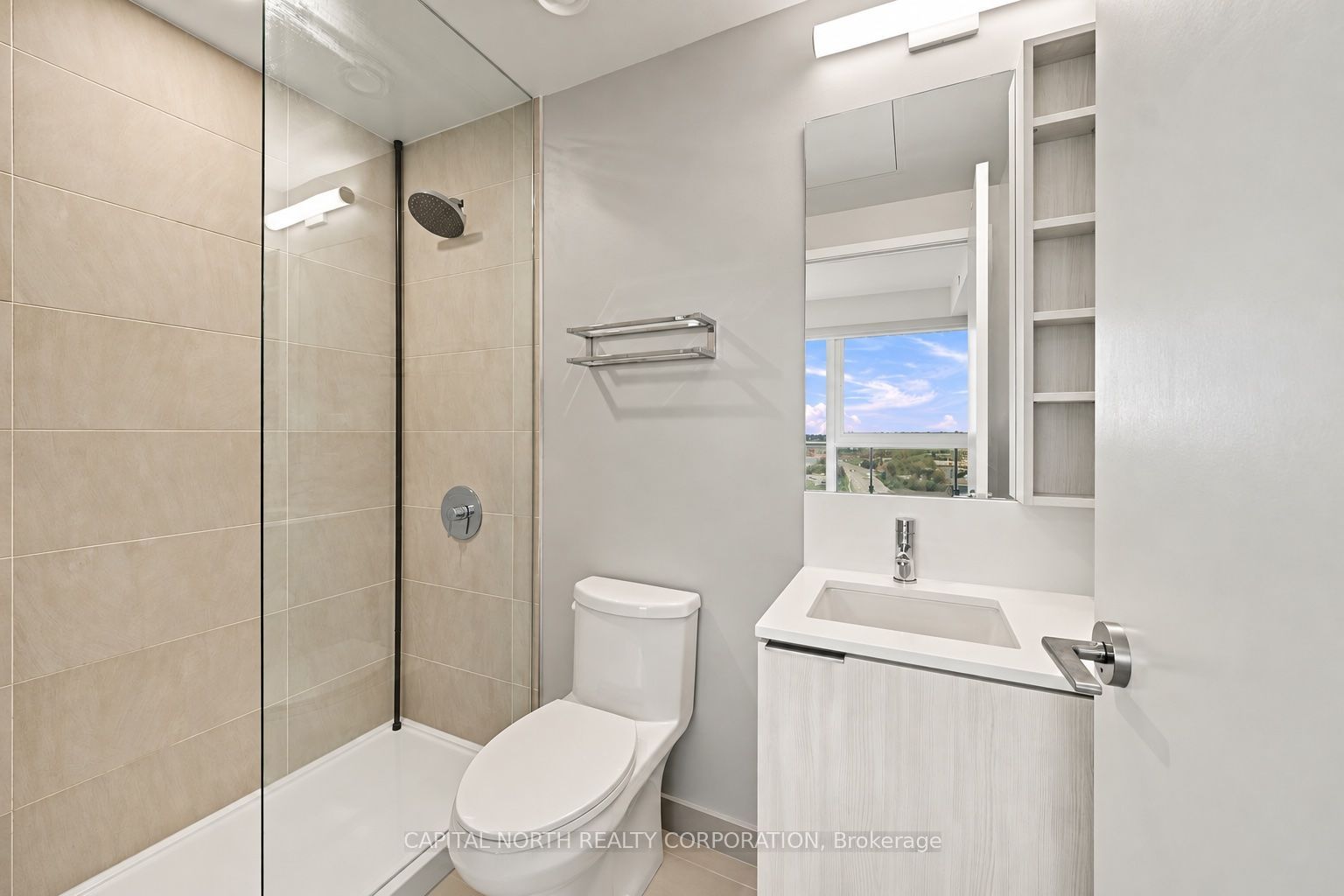 7890 Jane Street 1612 Property Photo 22