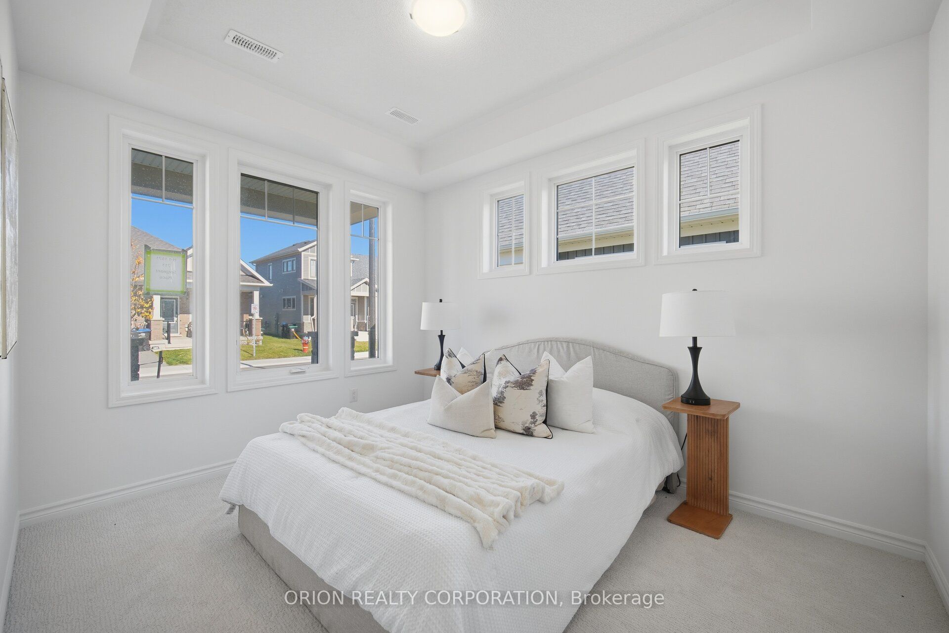 711 Sargeant Place Property Photo 11
