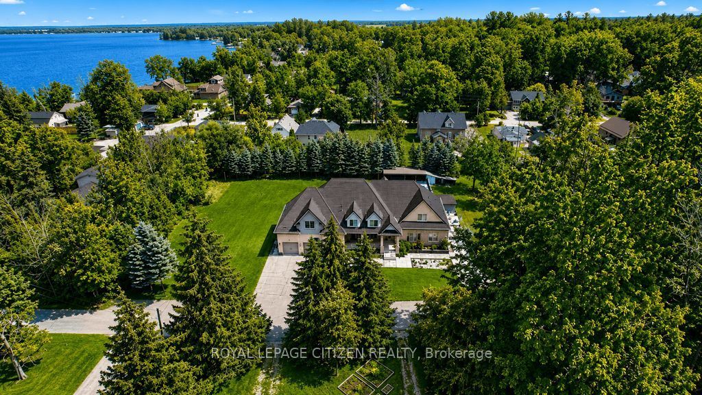 3965 Algoma Avenue Property Photo 1