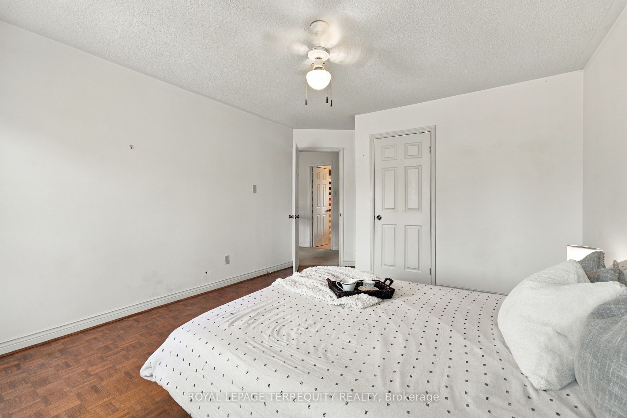 8 Mallory Avenue Property Photo 25