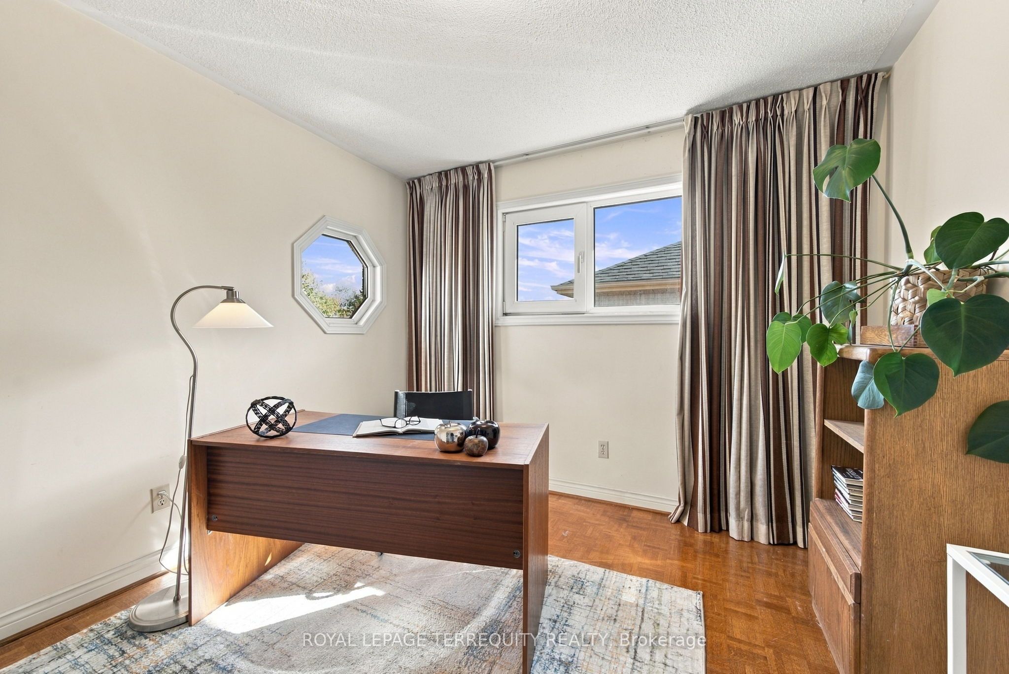 8 Mallory Avenue Property Photo 27