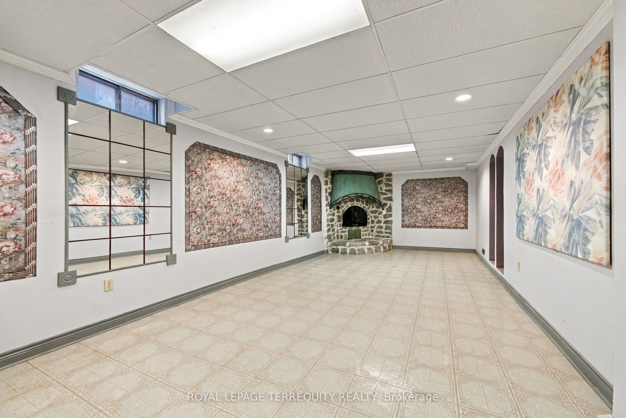 8 Mallory Avenue Property Photo 34