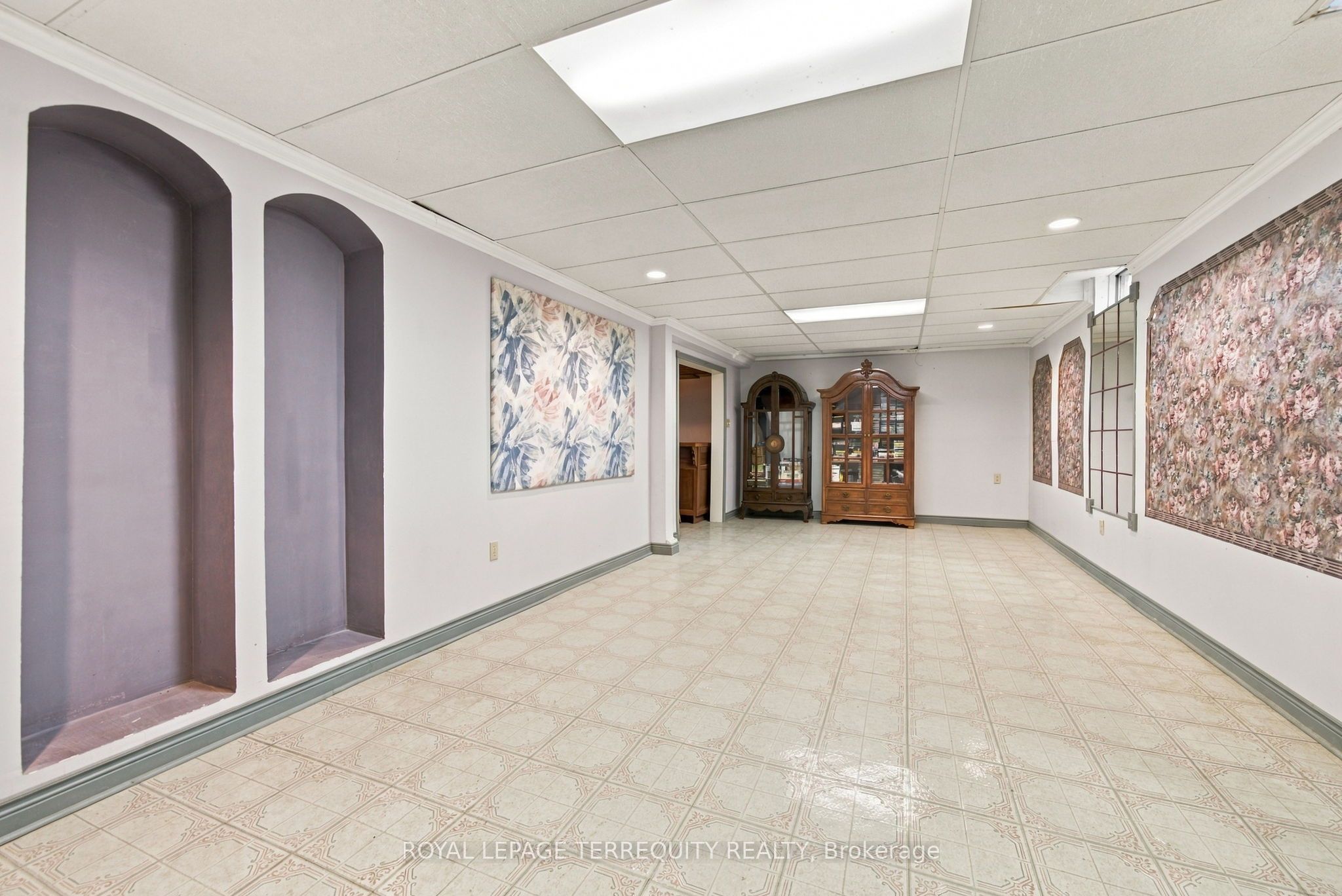 8 Mallory Avenue Property Photo 36