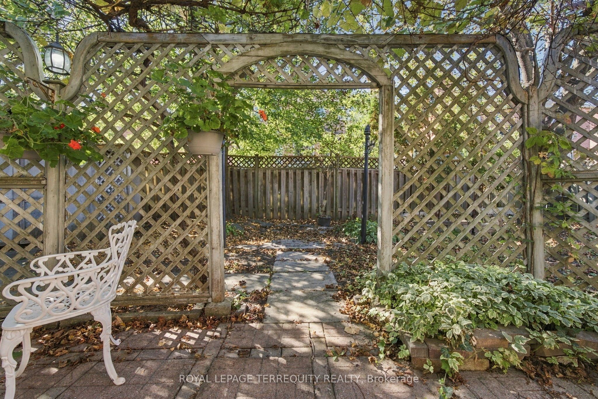 8 Mallory Avenue Property Photo 44