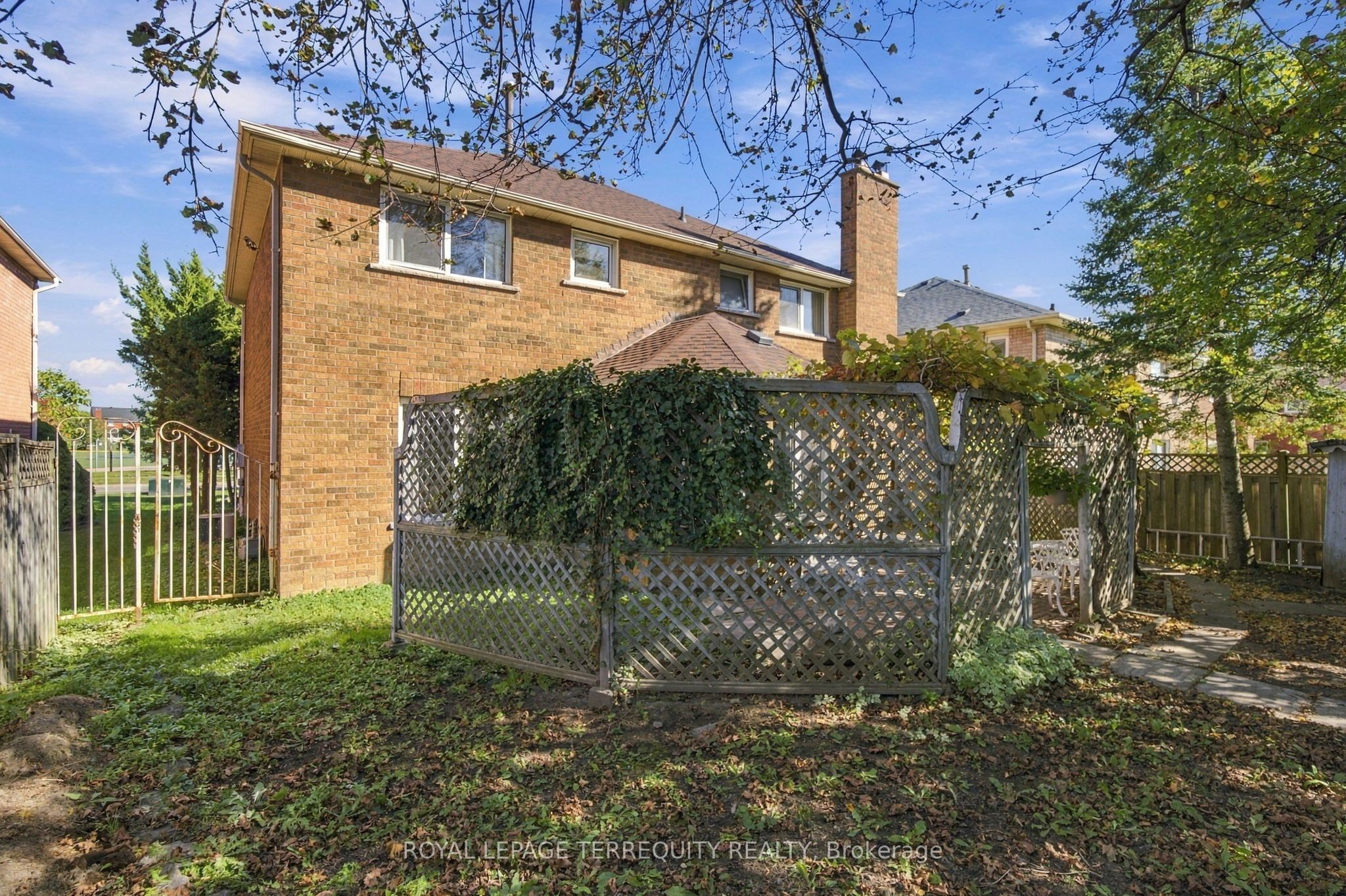 8 Mallory Avenue Property Photo 46
