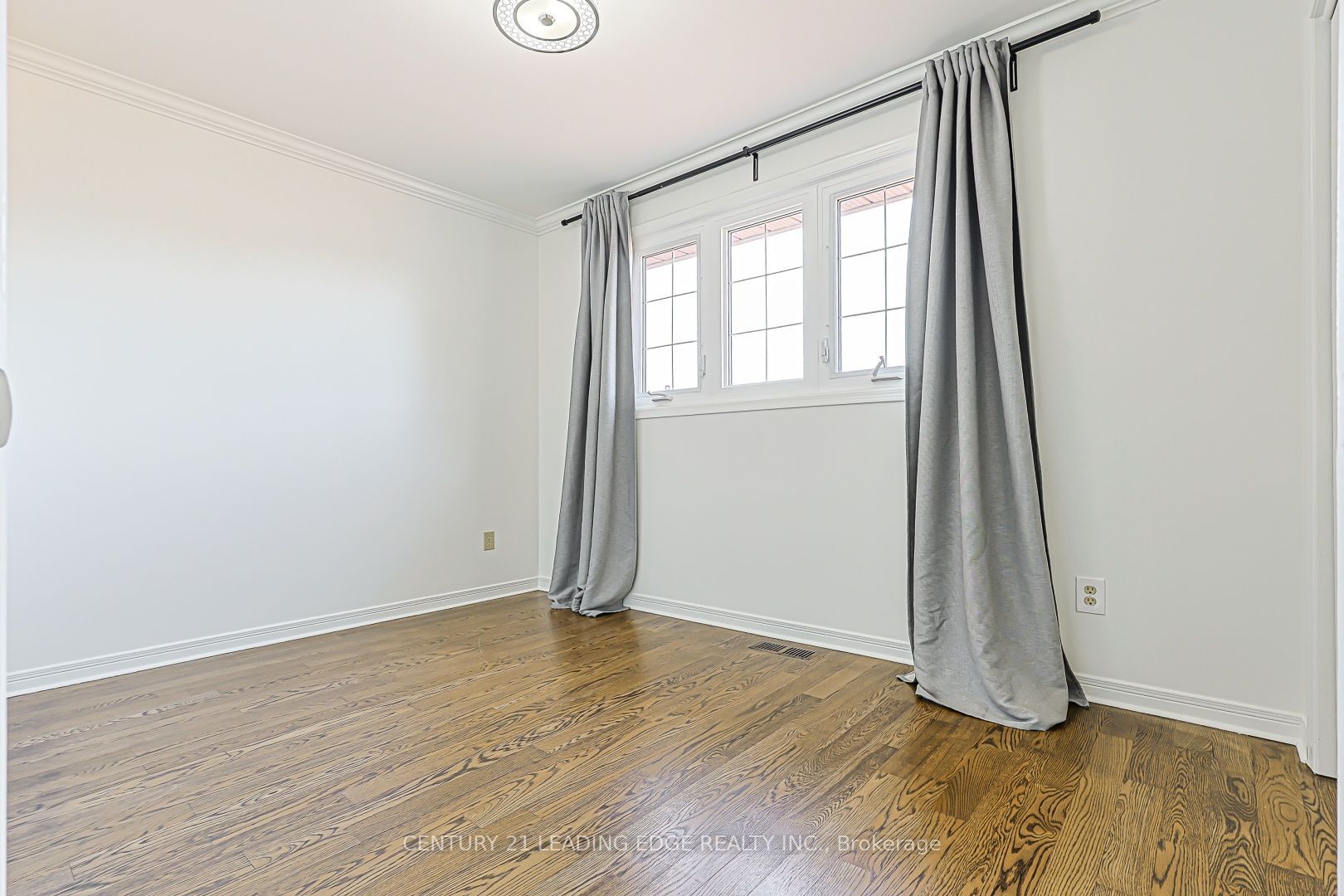 21 Mcquaid Court Property Photo 38