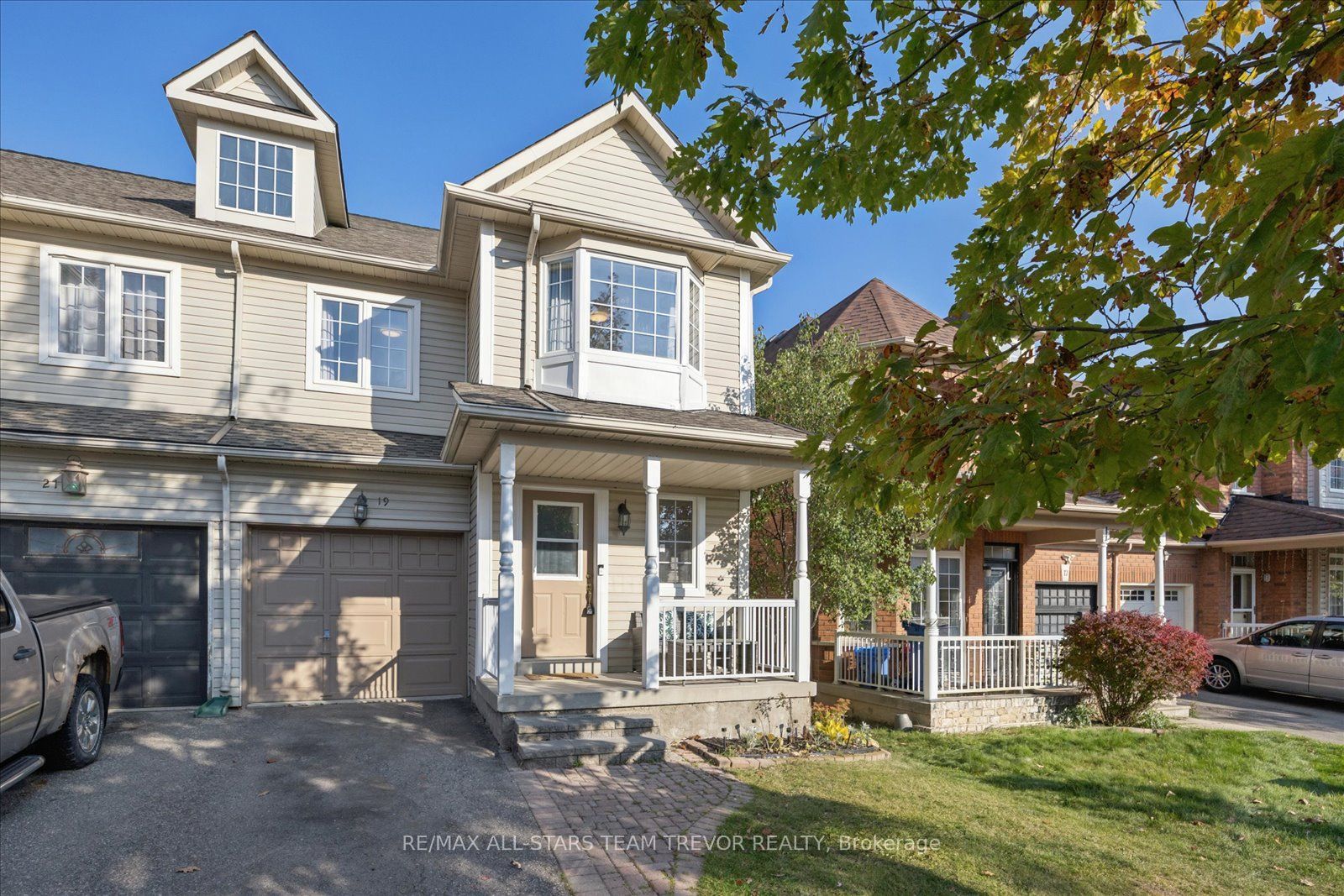19 Laurendale Avenue Property Photo 1