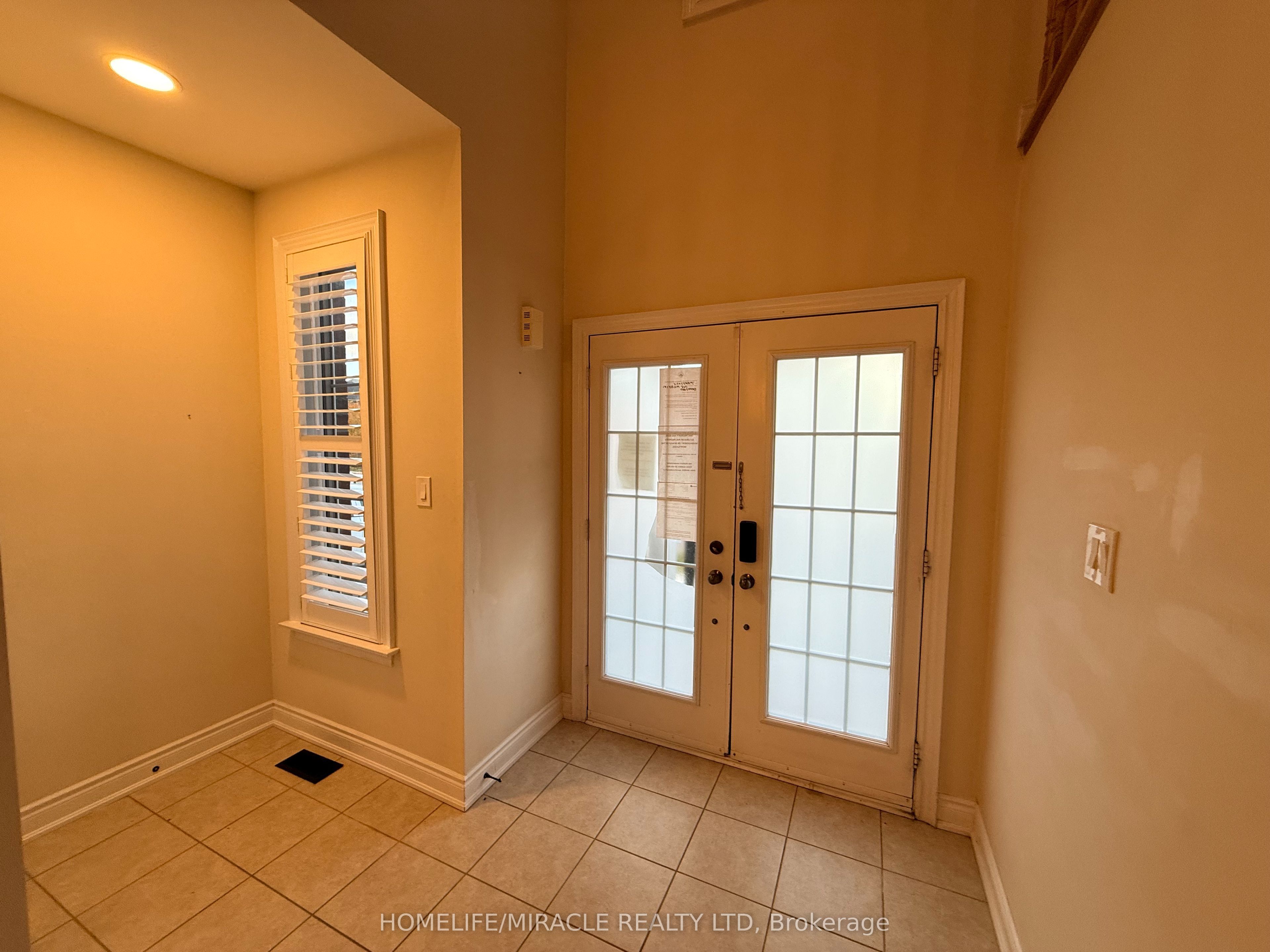 148 Milby Crescent Property Photo 5