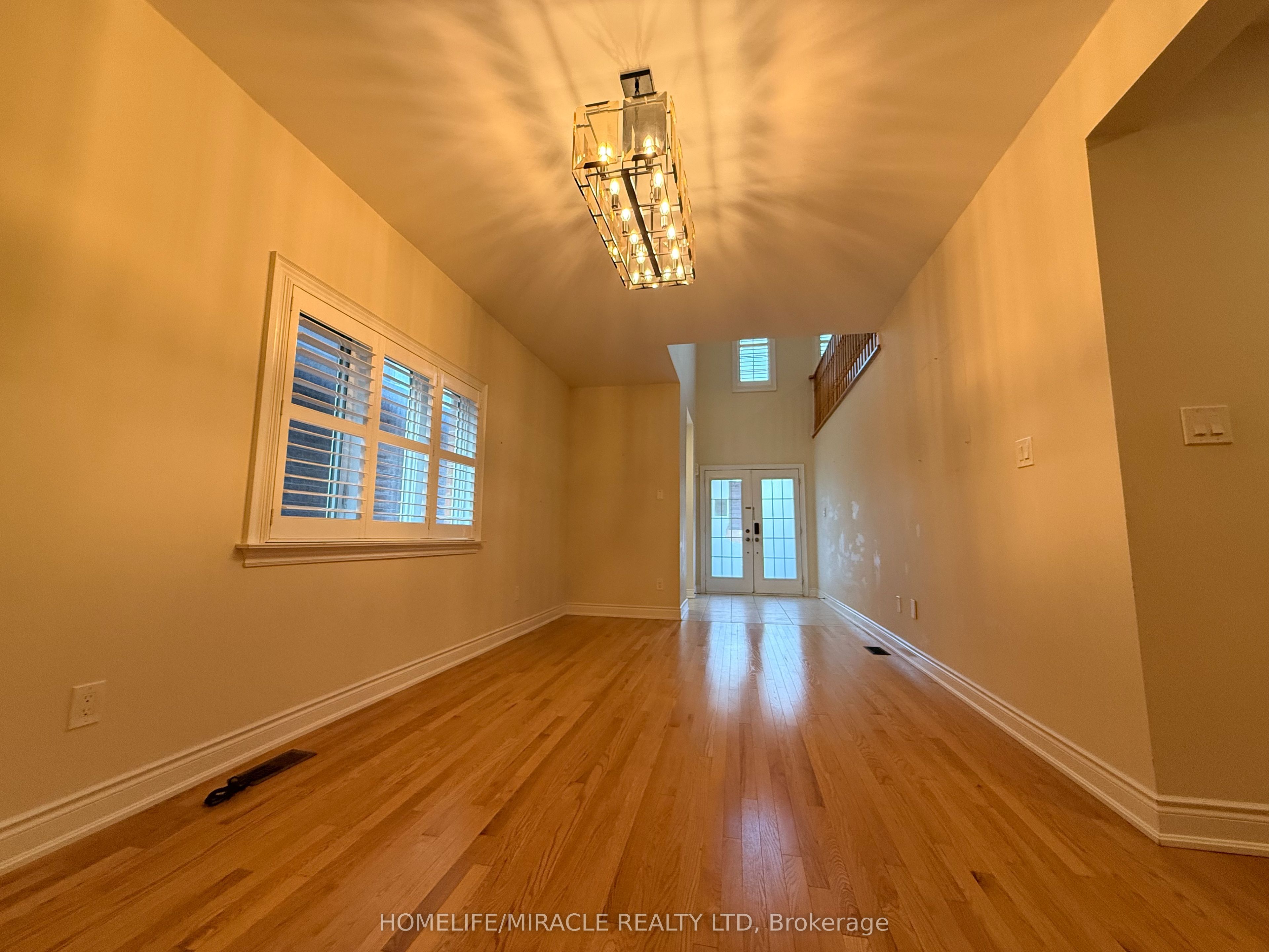 148 Milby Crescent Property Photo 7