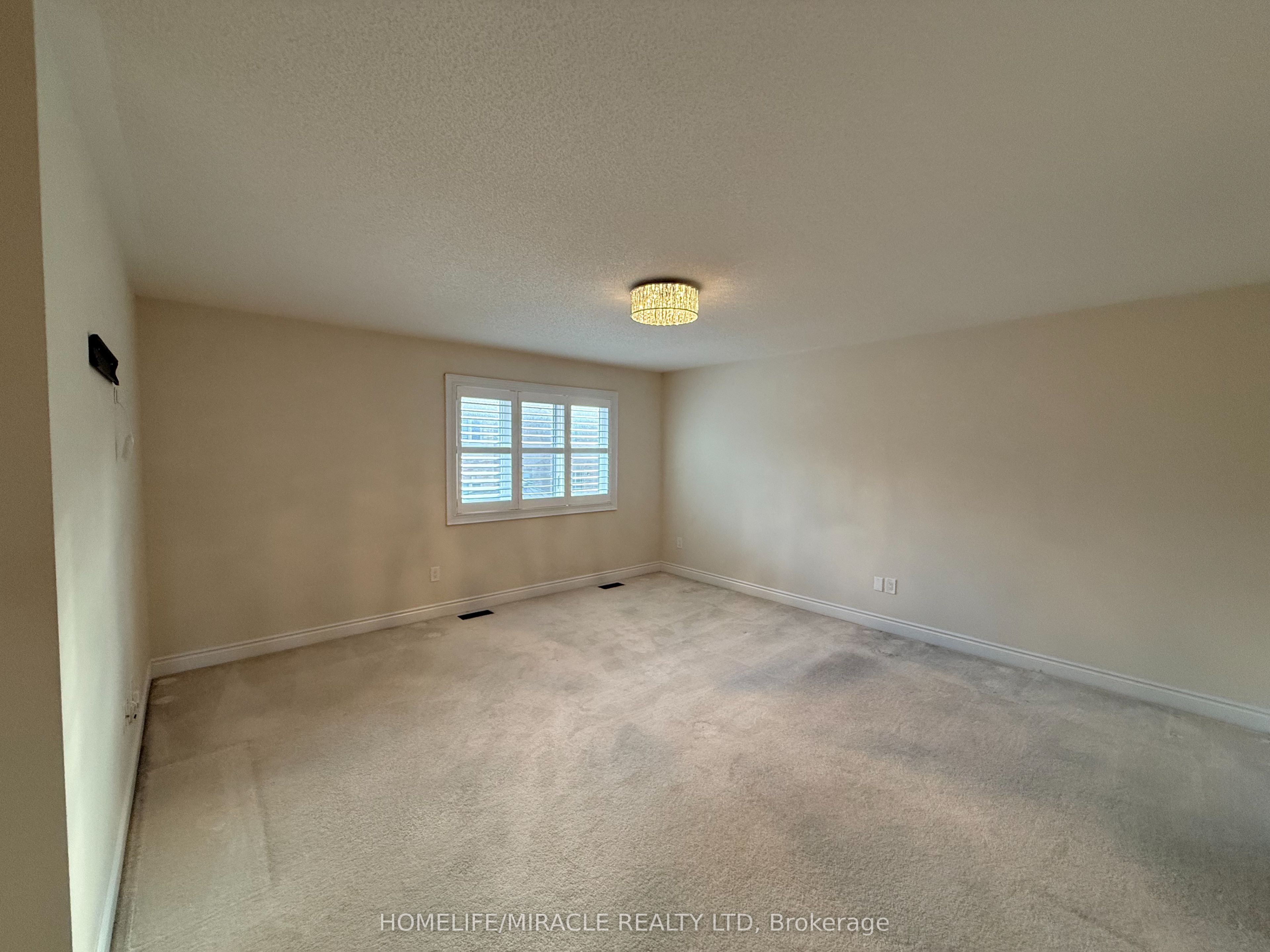 148 Milby Crescent Property Photo 19
