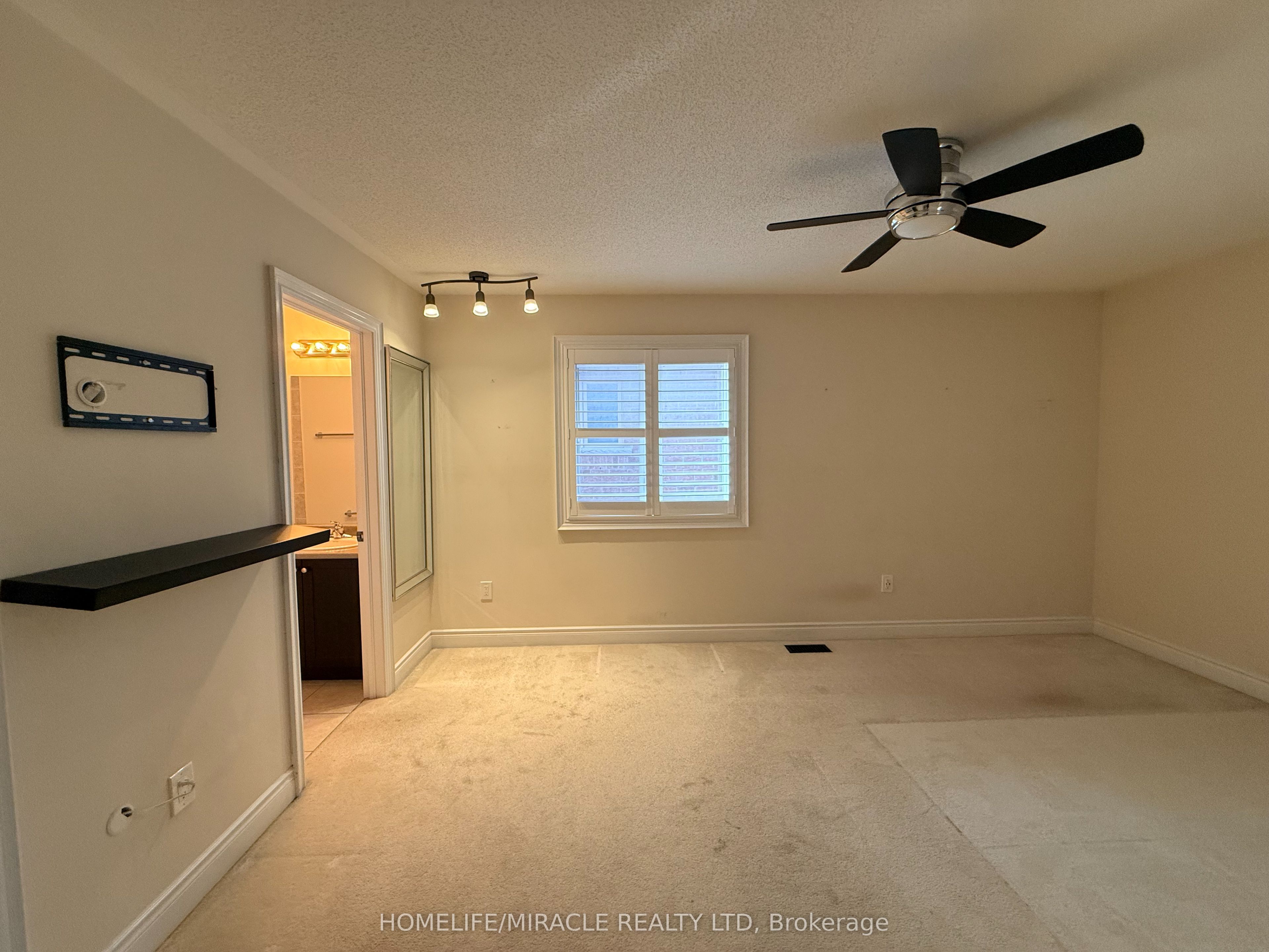 148 Milby Crescent Property Photo 25