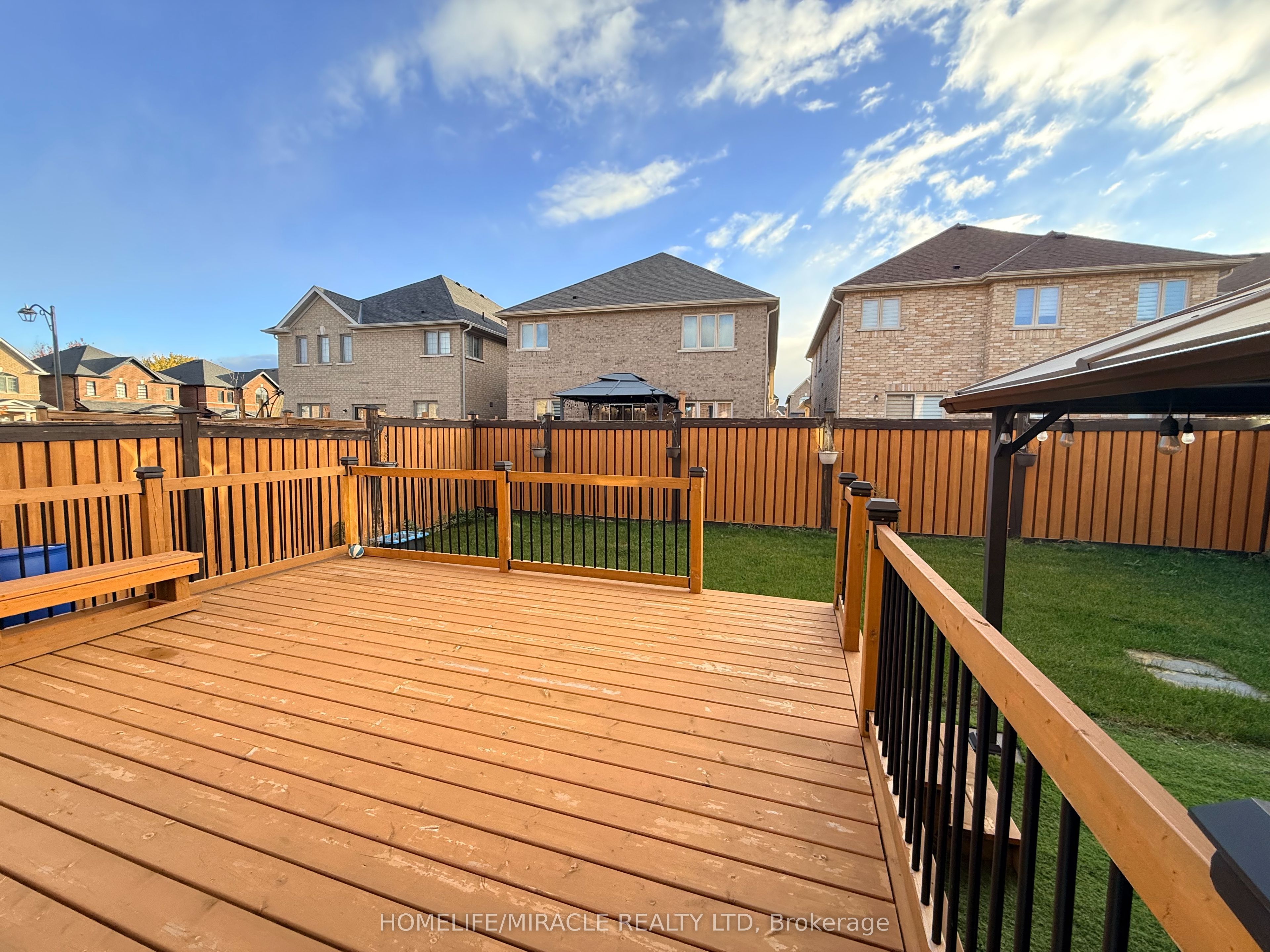148 Milby Crescent Property Photo 32