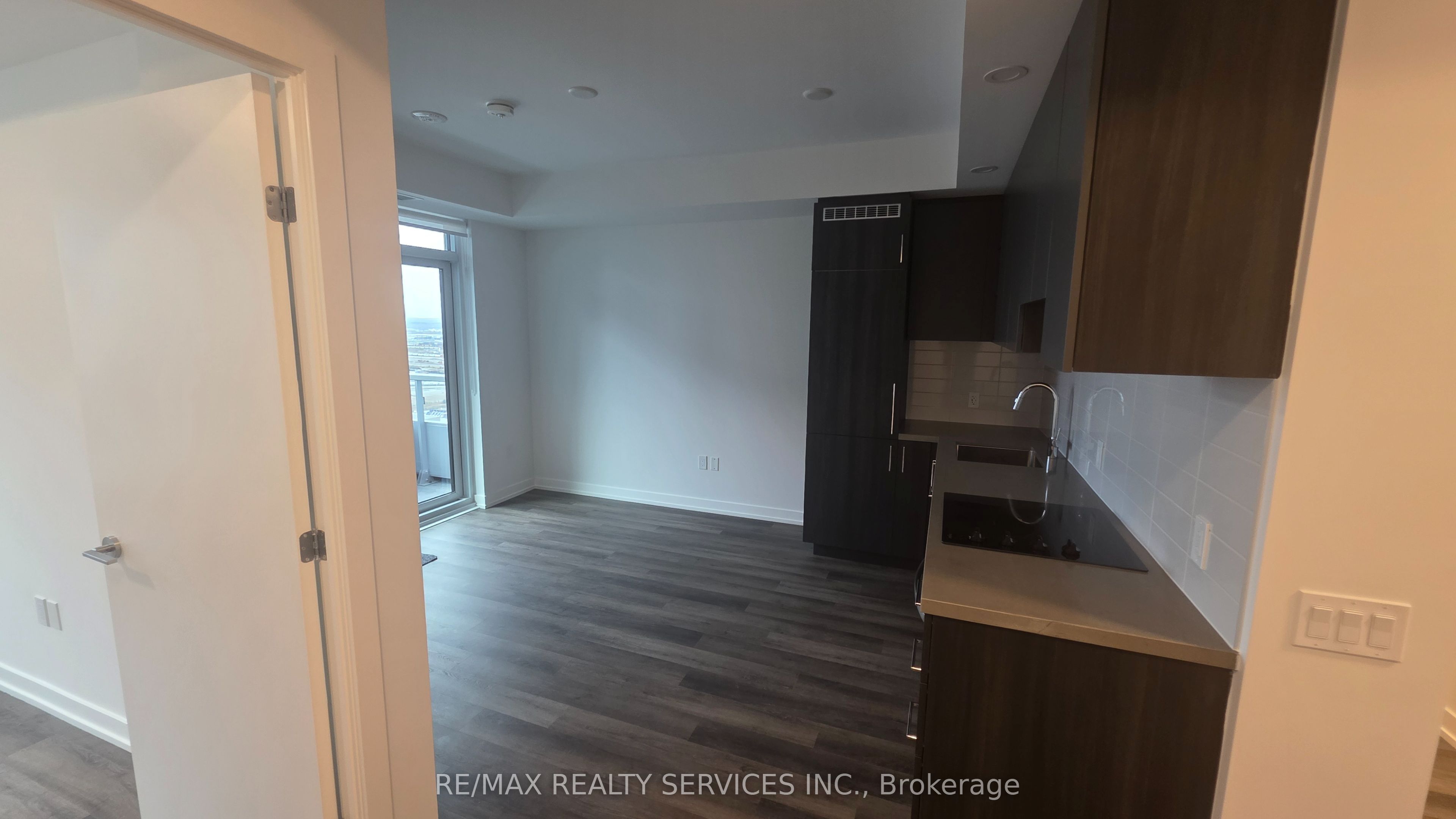 5 Meadowdale Road 2612 Property Photo 5
