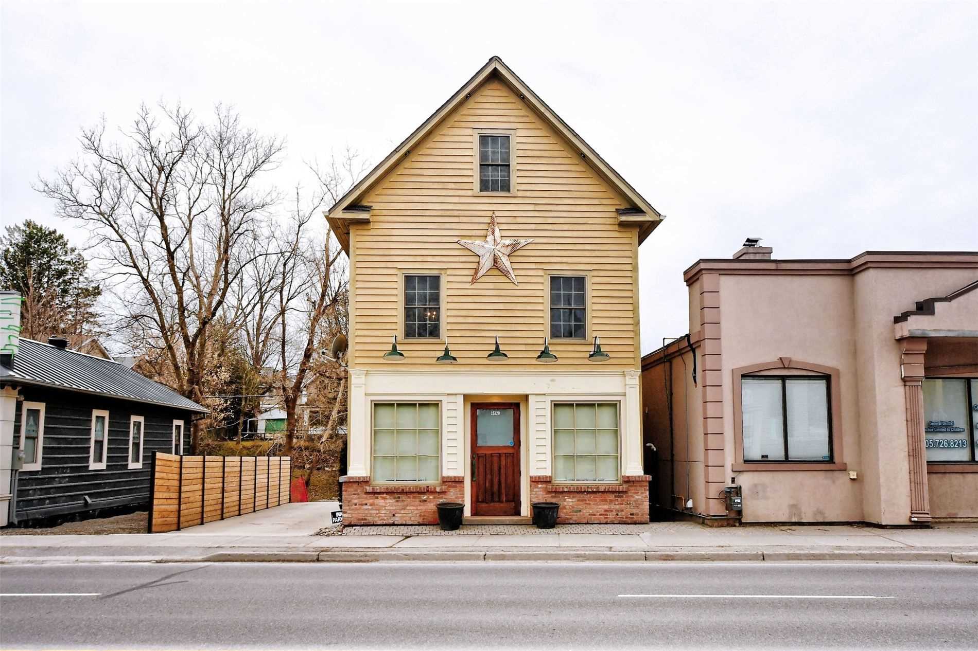 15120 Yonge St Property Photo 1