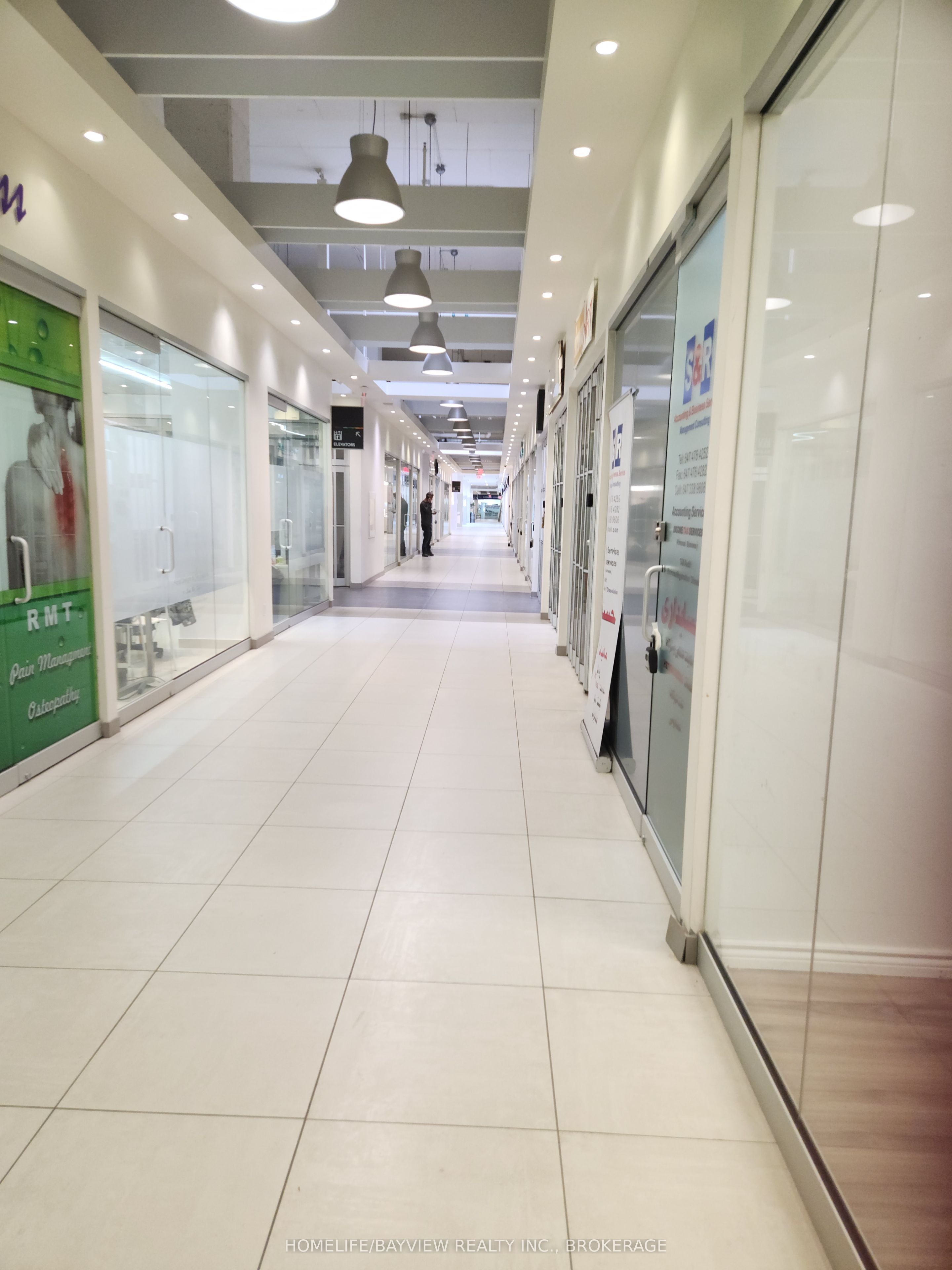 #89 - 7181 Yonge Street Property Photo 2