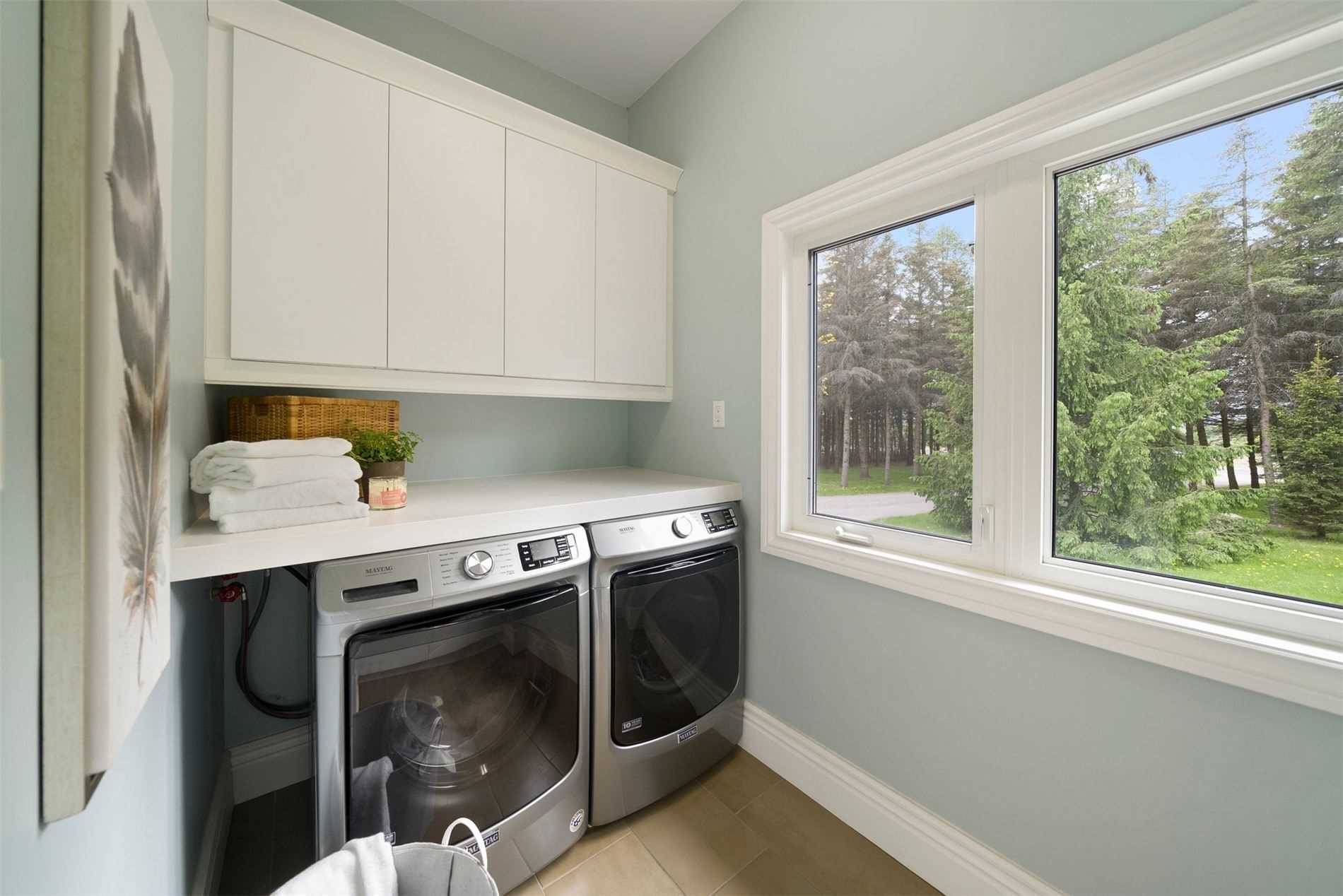 15935 E Dufferin St Property Photo 29