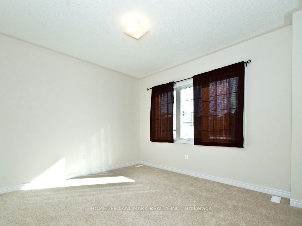 196 Chouinard Way Property Photo 20