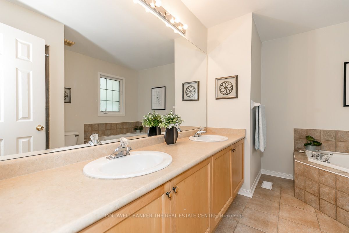 211 Coleridge Dr Property Photo 22