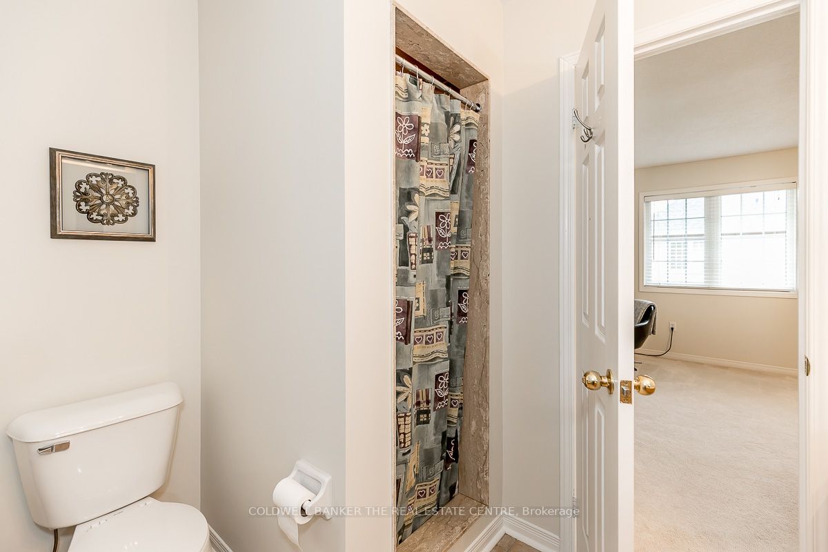 211 Coleridge Dr Property Photo 23