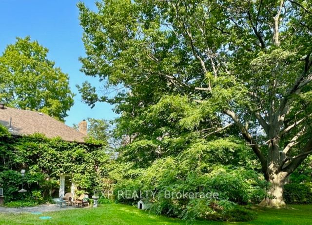 27 Hedge Rd Property Photo 1