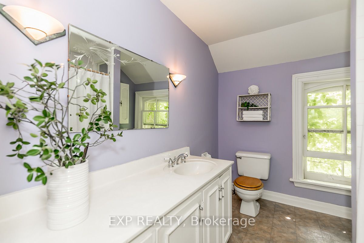 27 Hedge Rd Property Photo 31