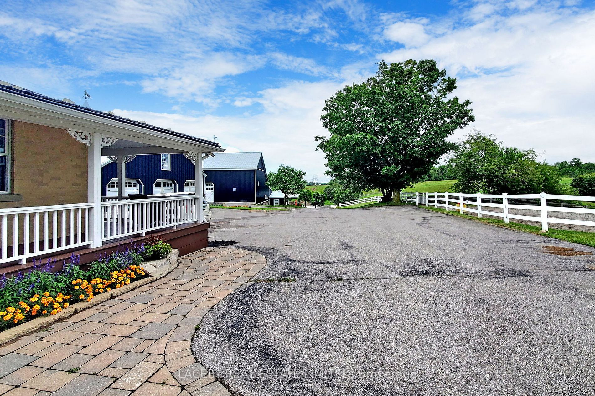 16979 Ninth Line Property Photo 8
