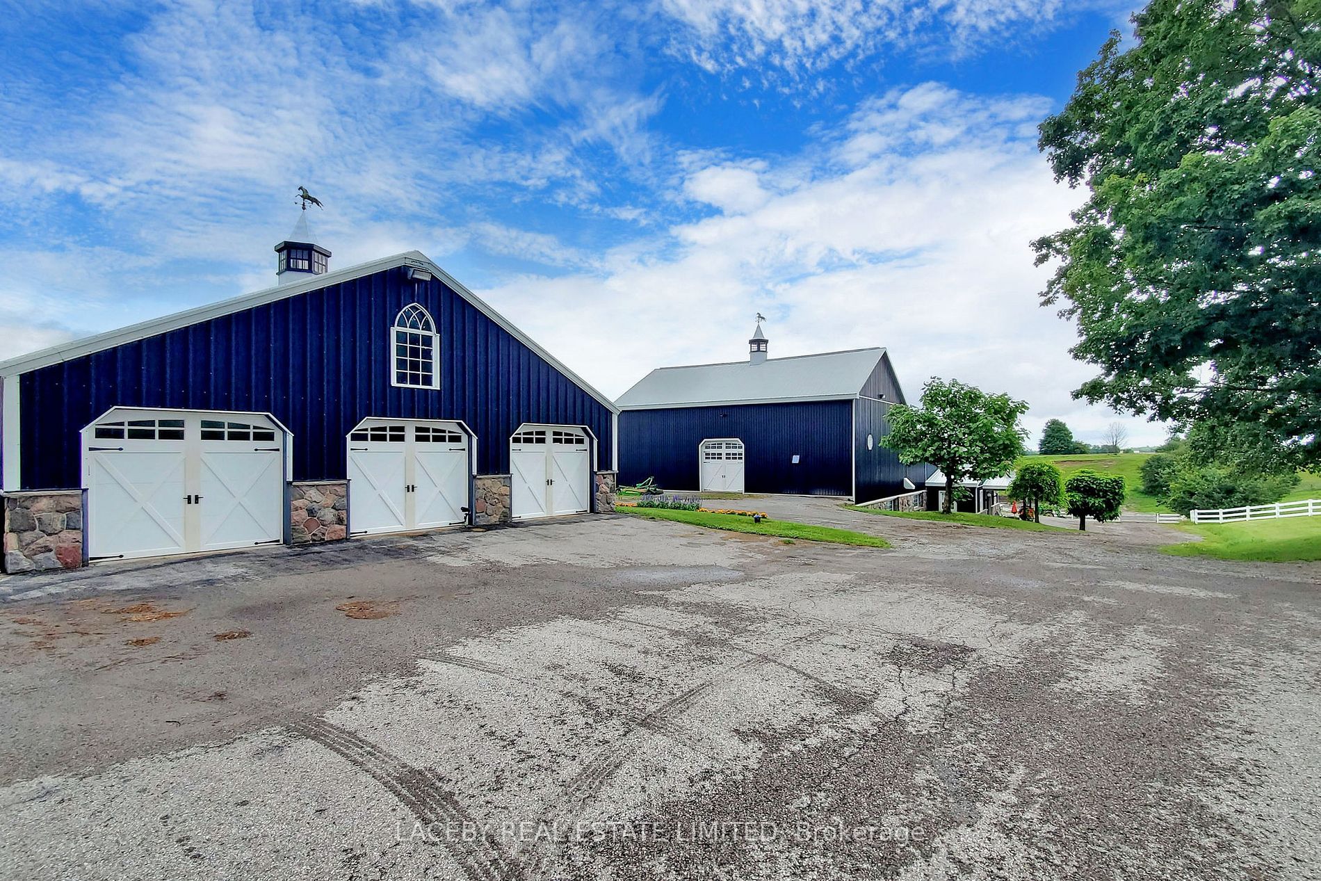 16979 Ninth Line Property Photo 9