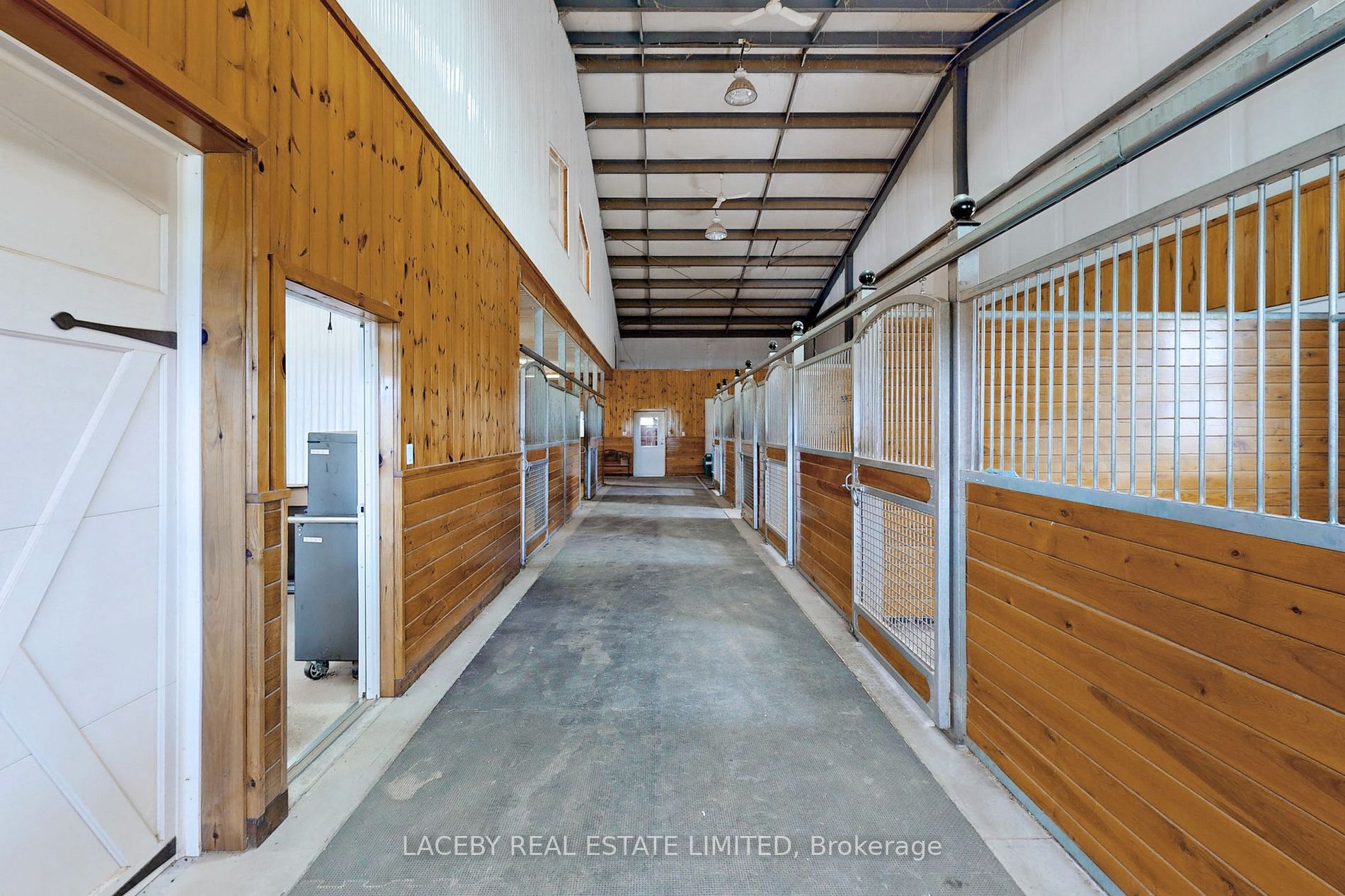 16979 Ninth Line Property Photo 18