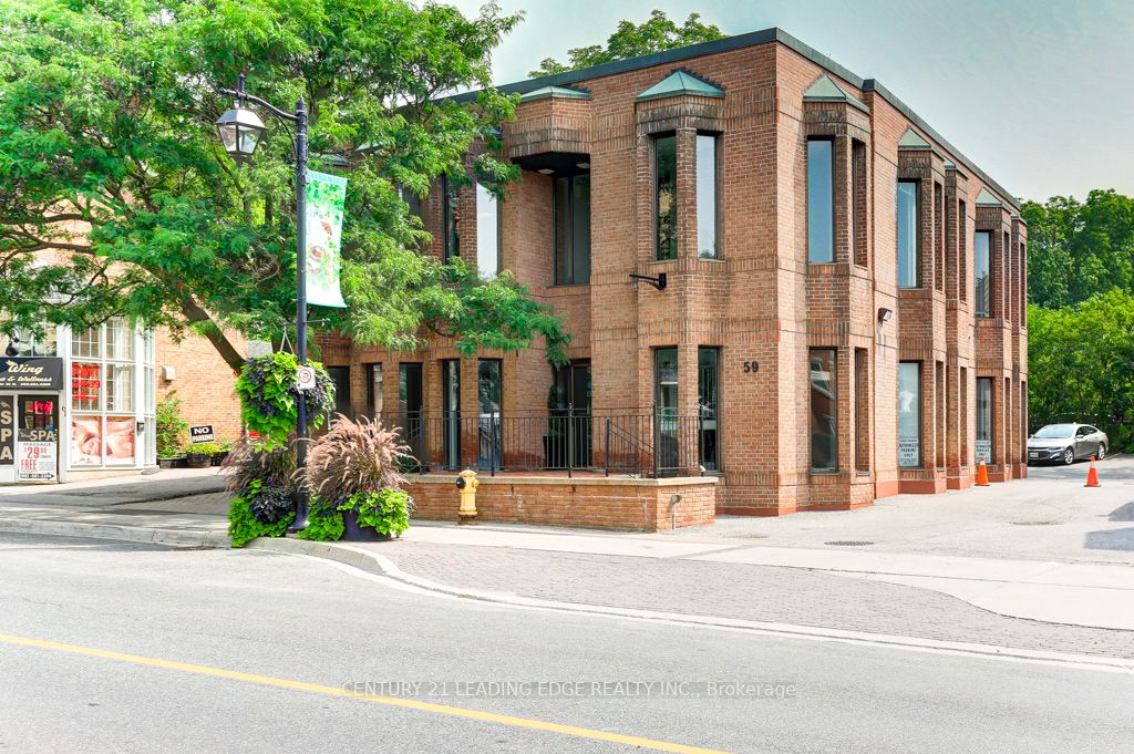 59 Main St N Property Photo 2