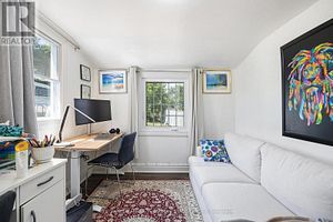 19110 Dufferin St W Property Photo 6