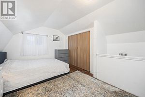 19110 Dufferin St W Property Photo 9