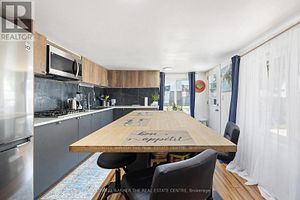 19110 Dufferin St W Property Photo 10