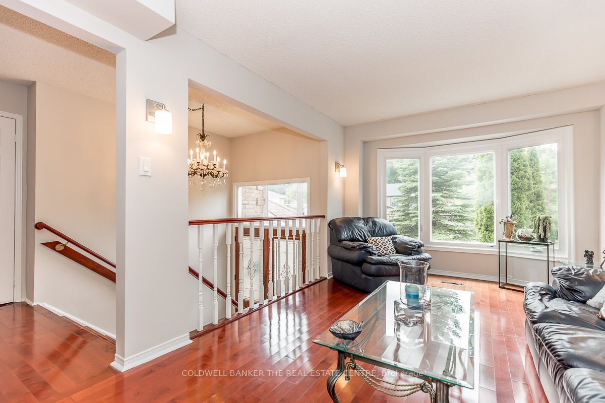 200 Kemano Rd Property Photo 4