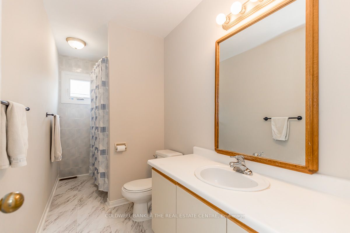200 Kemano Rd Property Photo 20