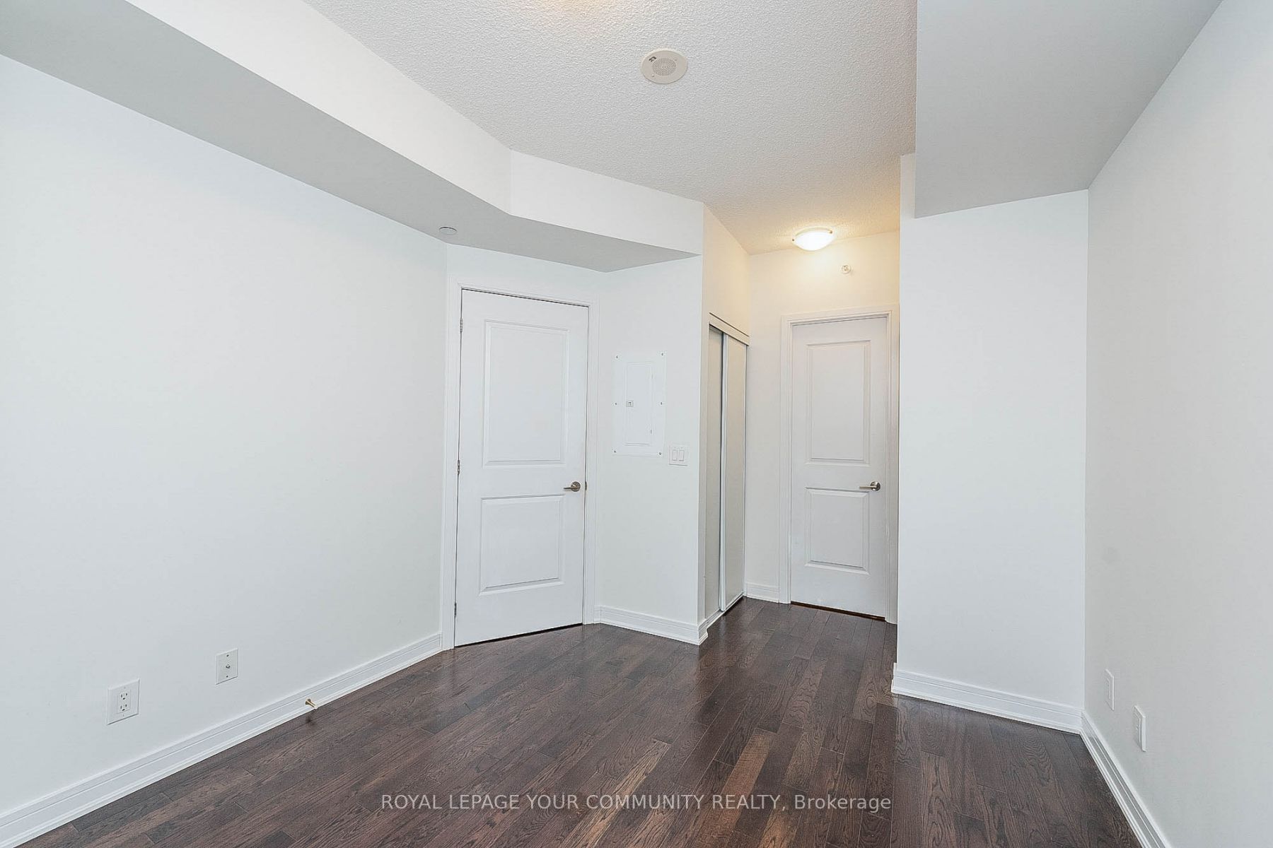 9199 Yonge St 55 Property Photo 12