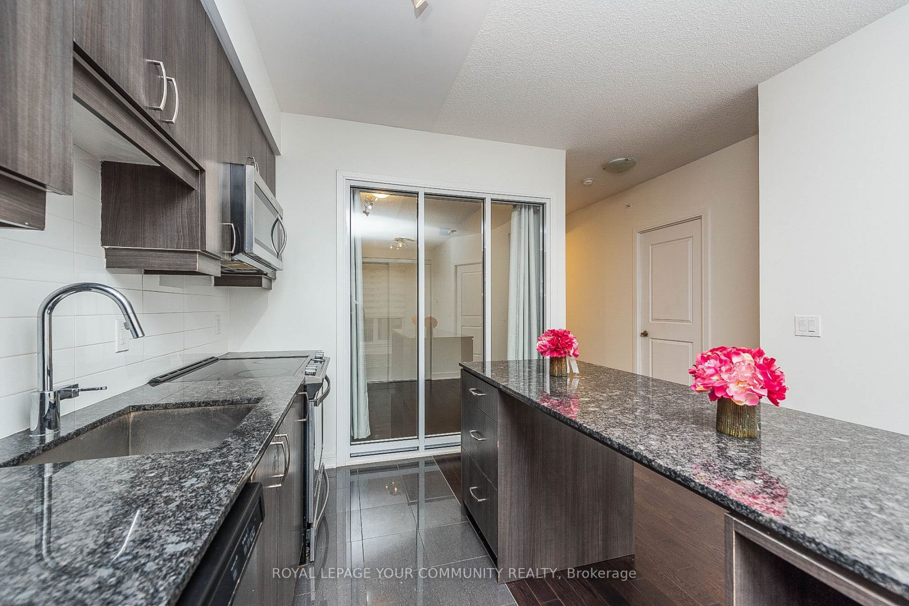 9199 Yonge St 55 Property Photo 28