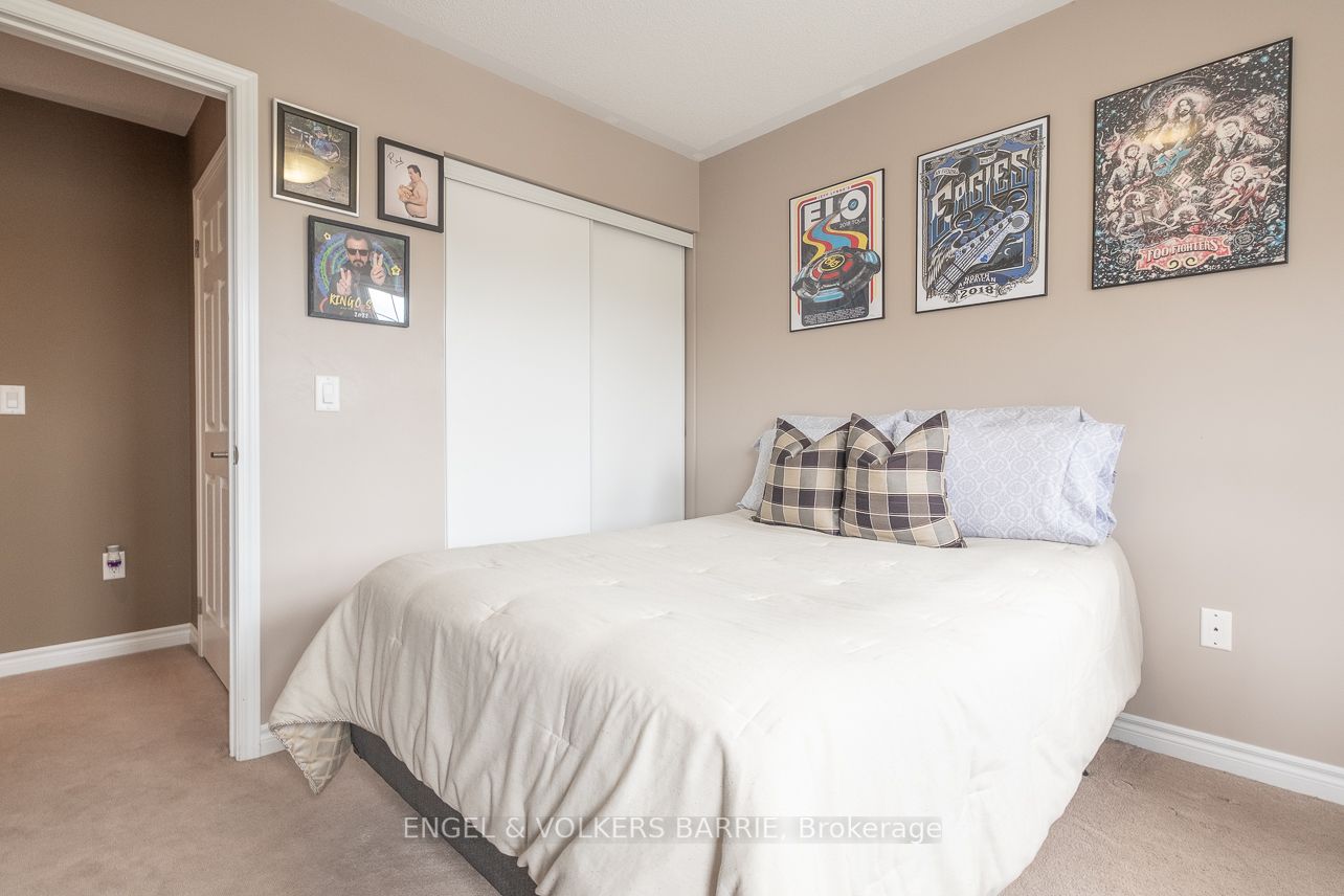 29 Ferris Ln Property Photo 19