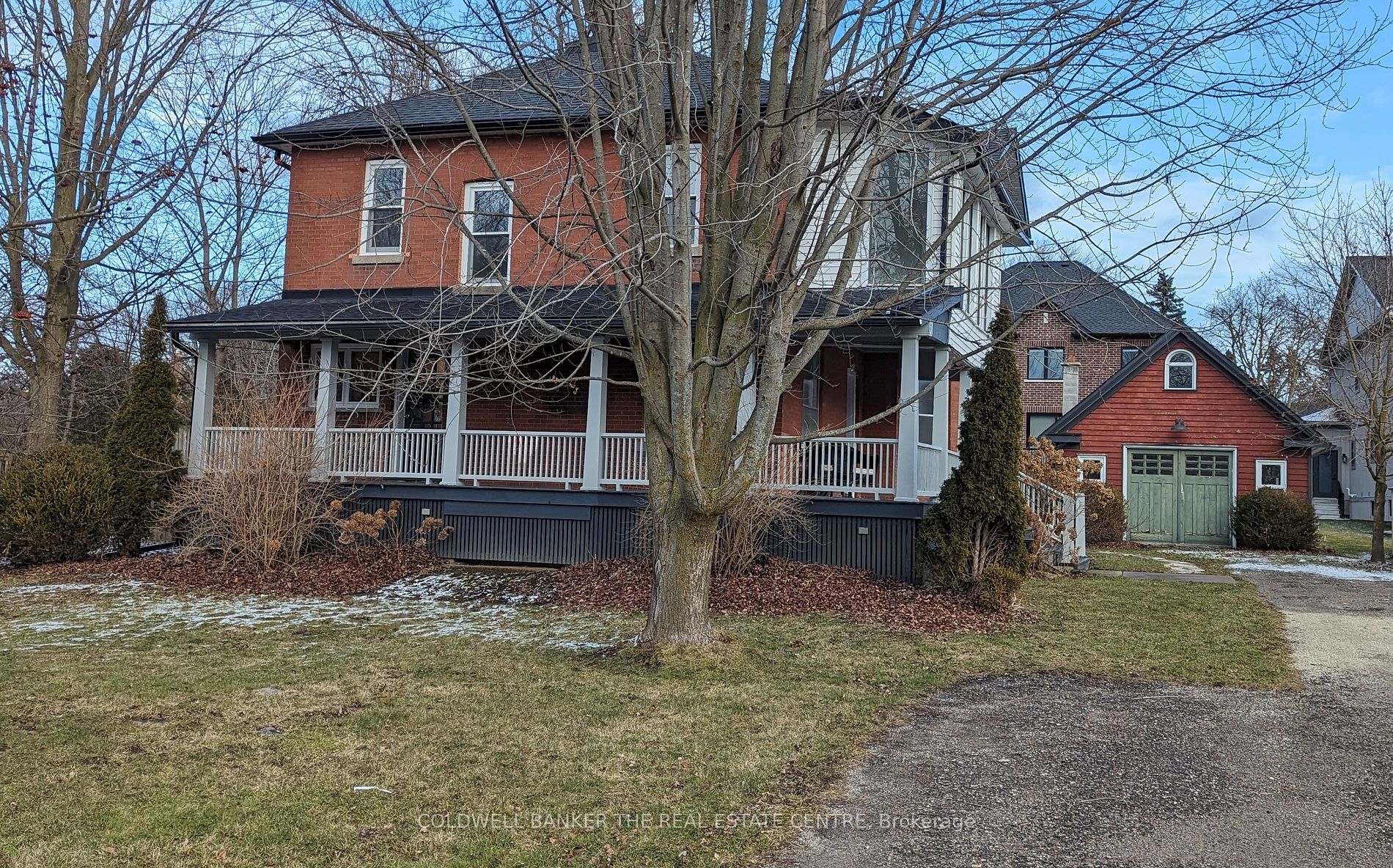 7 George St Property Photo 2