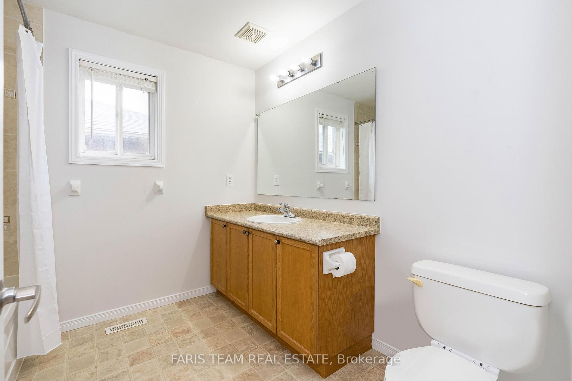 2178 Nevils St Property Photo 25