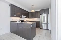 36 Richmond Park Dr Property Photo 6