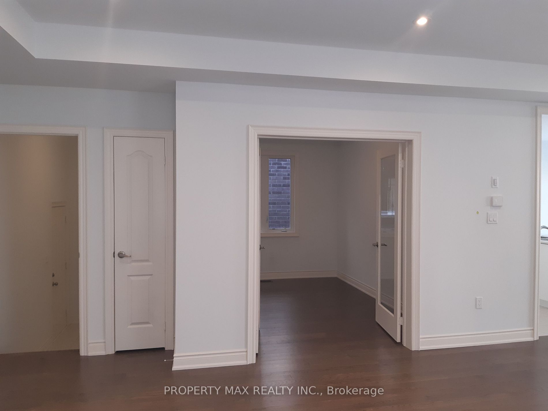254 Wesmina Ave Property Photo 9
