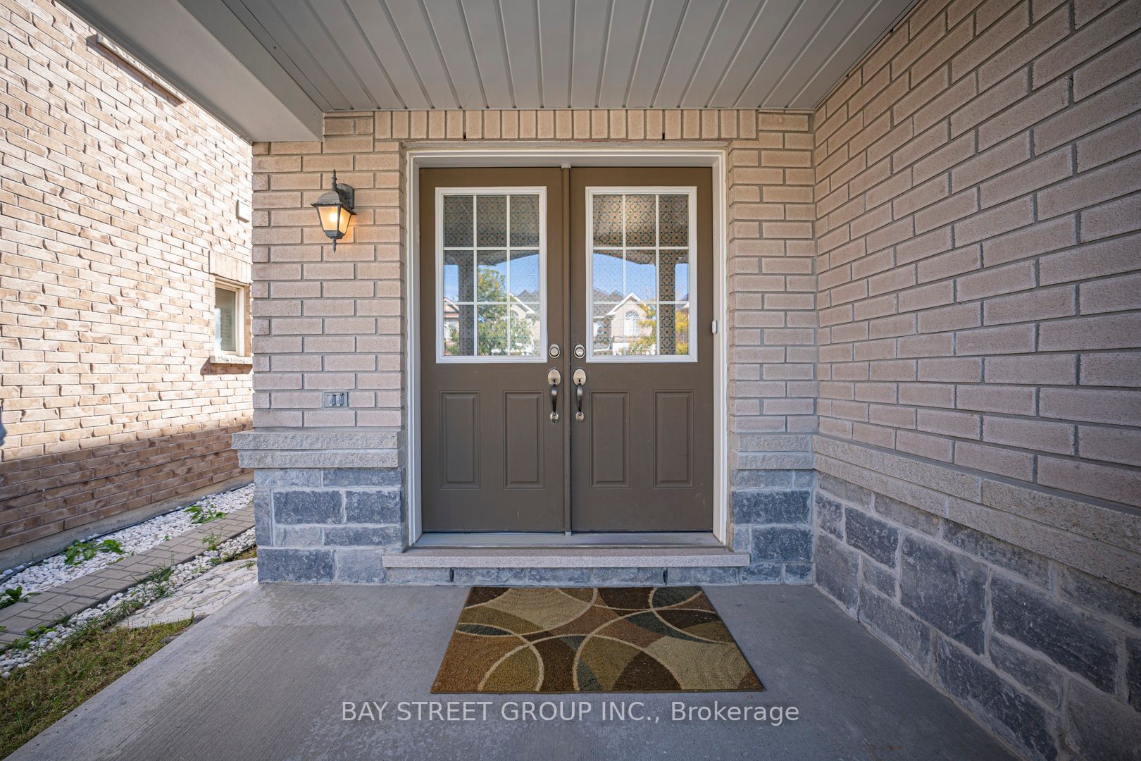 399 Caboto Tr Property Photo 2